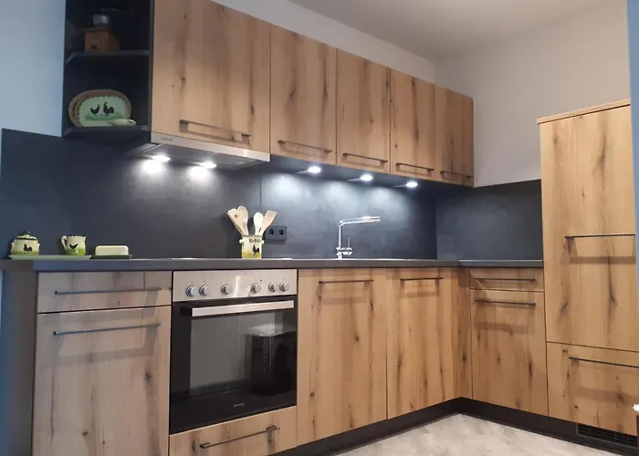 Hof Schuetterle * Friedrichshafen